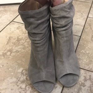 Chinese Laundry K Cavallari peep toe suede booties